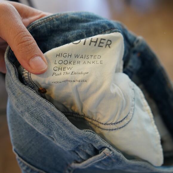 MOTHER High Waisted Looker Ankle Chew Jeans in Push the Envelope Womens Size 26 - Picture 14 of 14